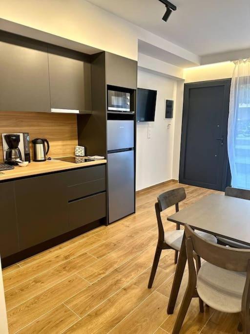 Moschato Stylish 1 Vipgreece Apartment
